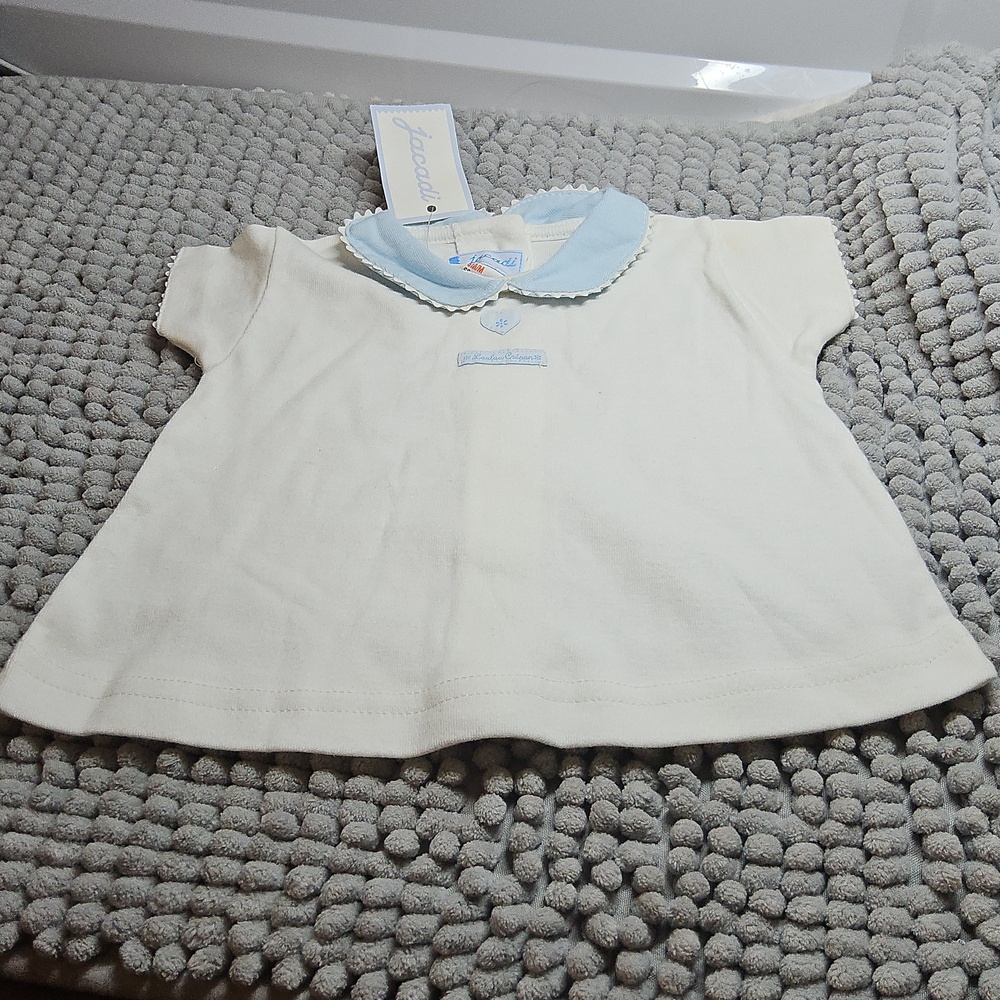 NWOT Jacadi Size 3 month Cream Baby Top with Light Blue Collar